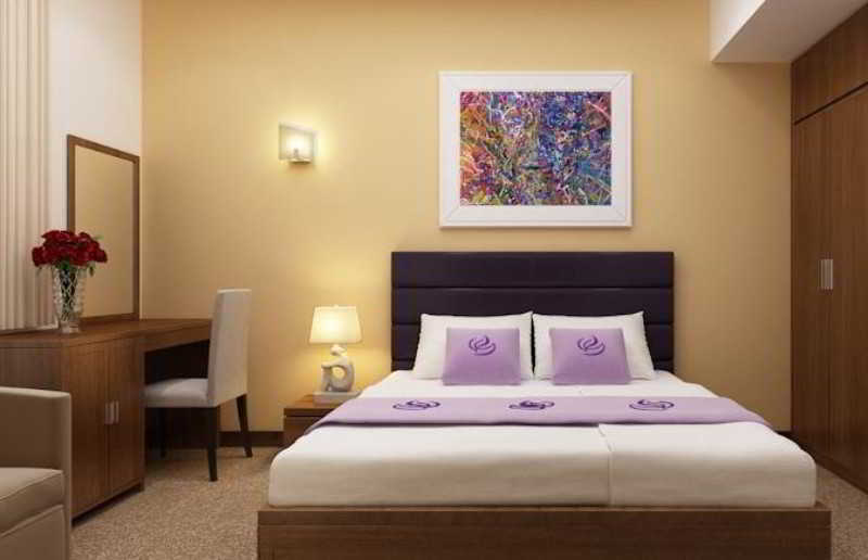 Ttc Hotel Deluxe Saigon 胡志明市 外观 照片