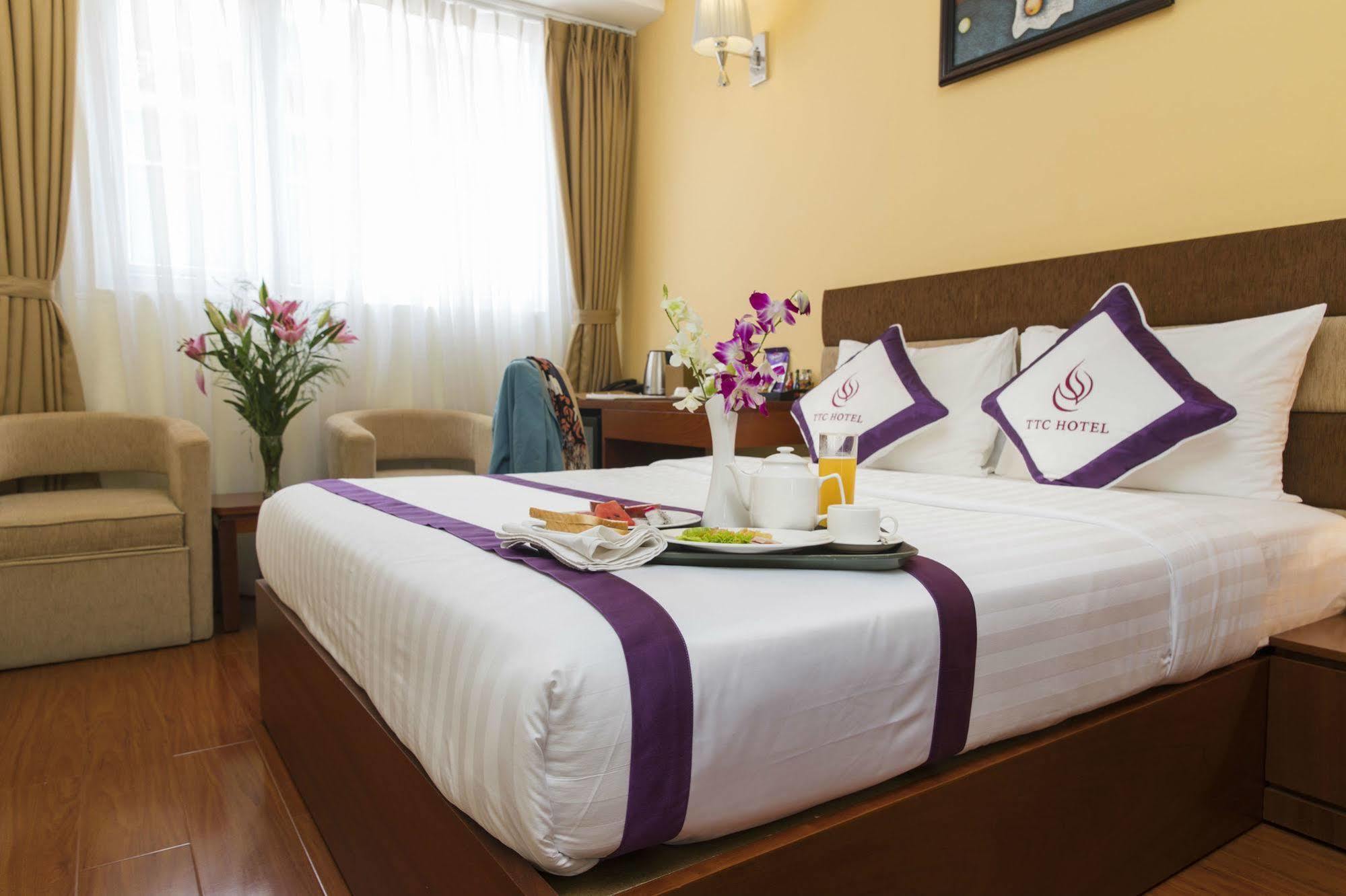 Ttc Hotel Deluxe Saigon 胡志明市 外观 照片